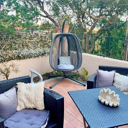 Apartment Small Paradise *